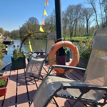 Sur La Somme A Bord De La Peniche Arche De Noe Hotel Pont-Remy ภายนอก รูปภาพ